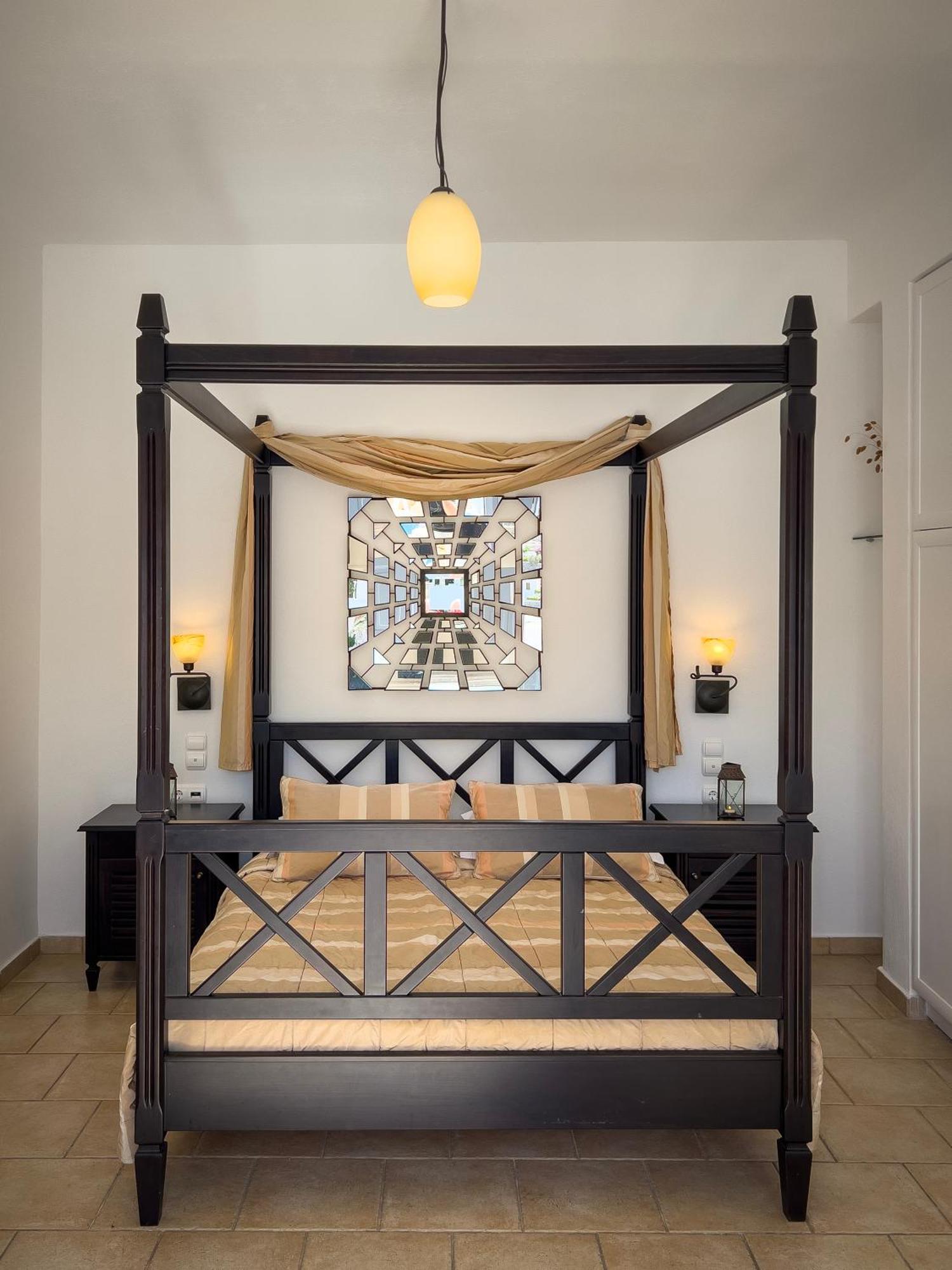 Chora Resort Hotel & Spa Folegandros Town Exterior foto