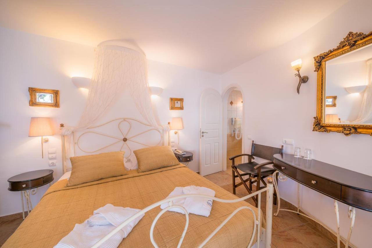 Chora Resort Hotel & Spa Folegandros Town Exterior foto